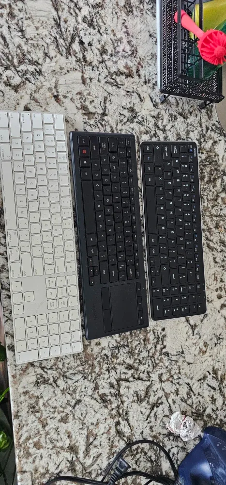 Apple Magic Keyboard - White