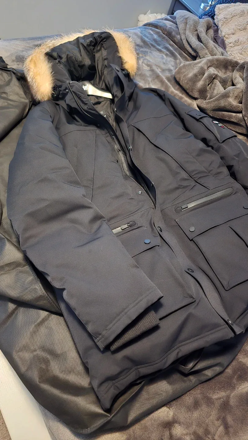 Pajar Canada Black Winter Parka - Size XL image indicator(4)