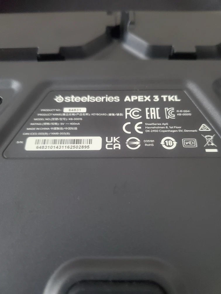 SteelSeries Apex 3 TKL Gaming Keyboard - photo 4