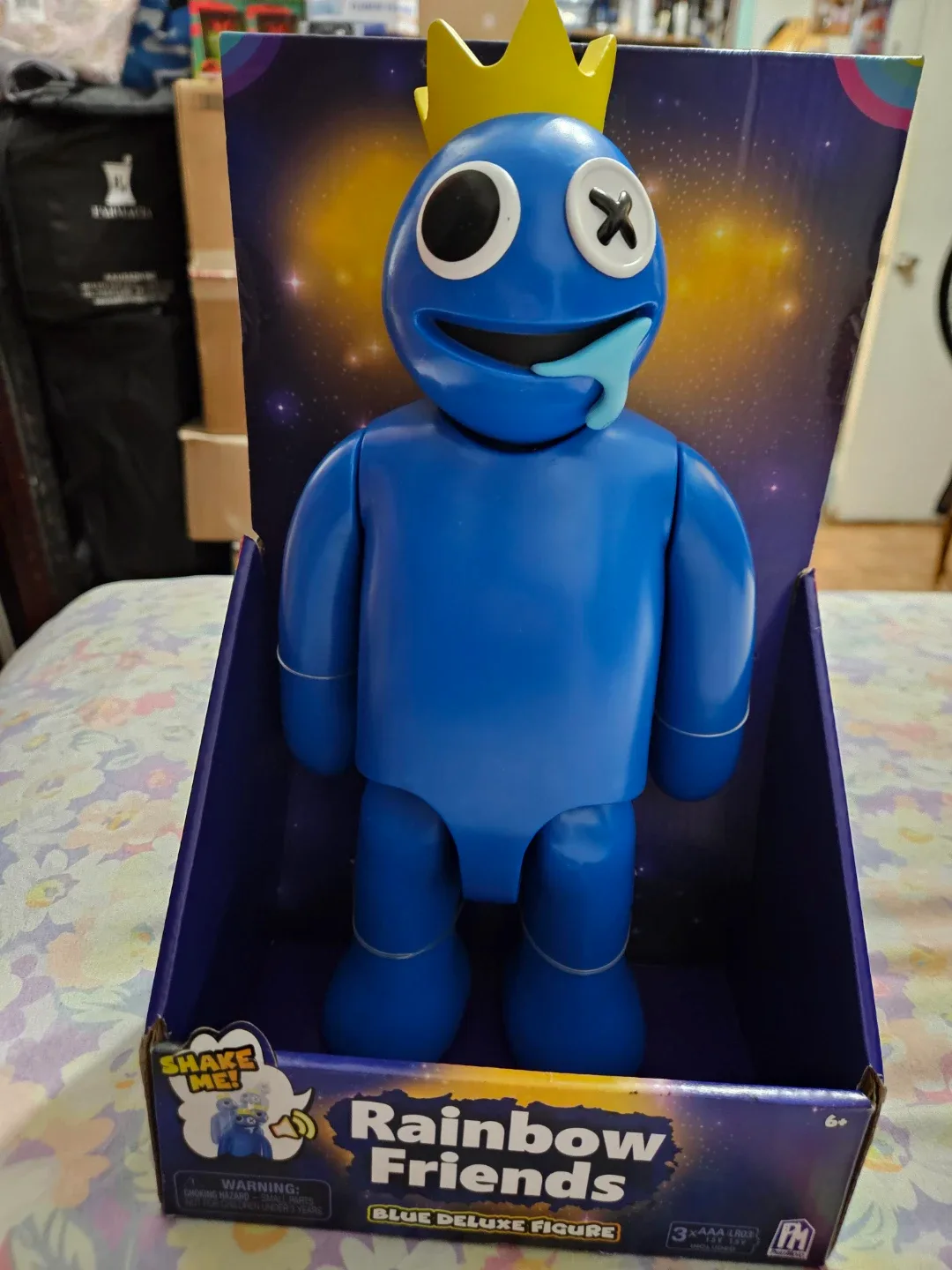 Rainbow Friends Blue Deluxe Figure image indicator(2)