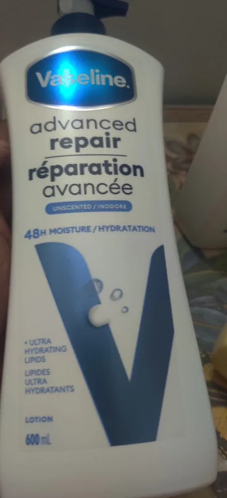 Vaseline Advanced Repair & Dry Skin Repair Lotionsx3 image indicator(4)