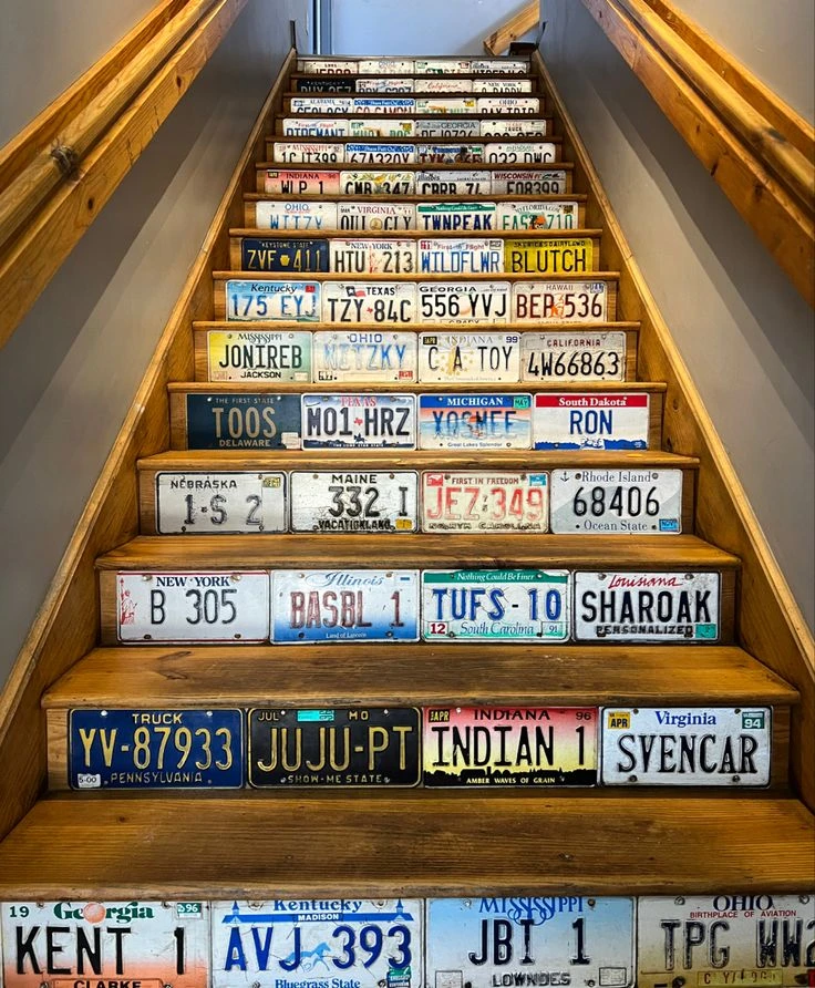 25 Vintage Authentic License Plate Collection (1931–1978) - photo 2