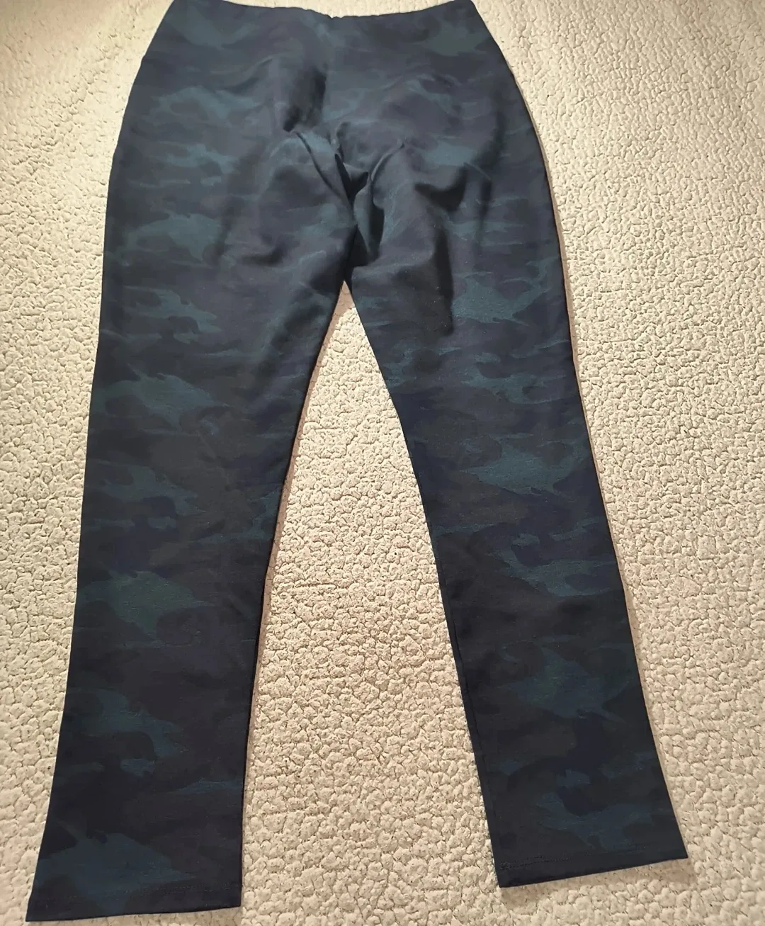 Rachel Zoe Camo Leggings - Size L image indicator(4)