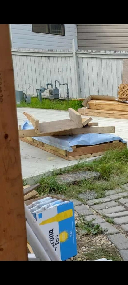 Wood scraps