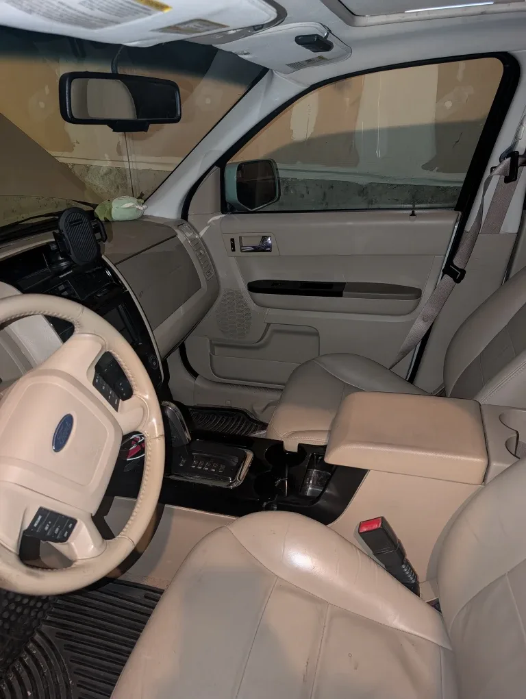 2008 Ford Escape SUV v6 image indicator(8)