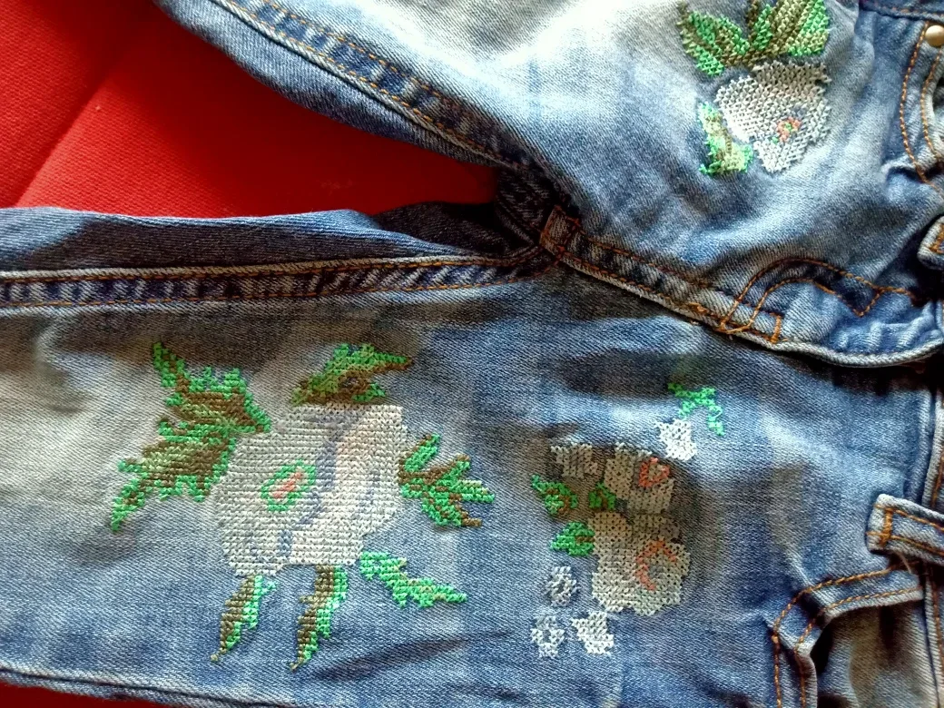 Toddler Jeans 3T image indicator(2)