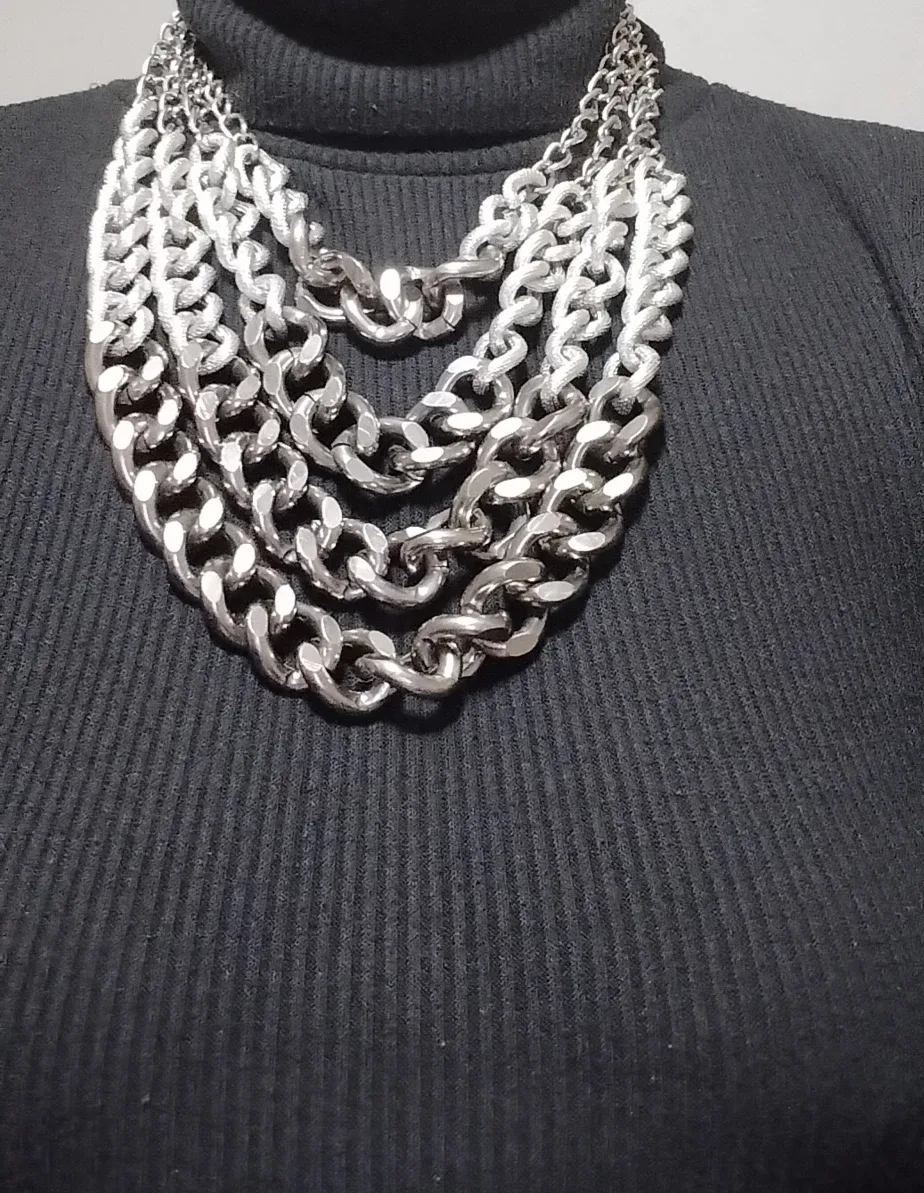 Assorted Chain Necklaces - Gold & Silver Tone image indicator(2)