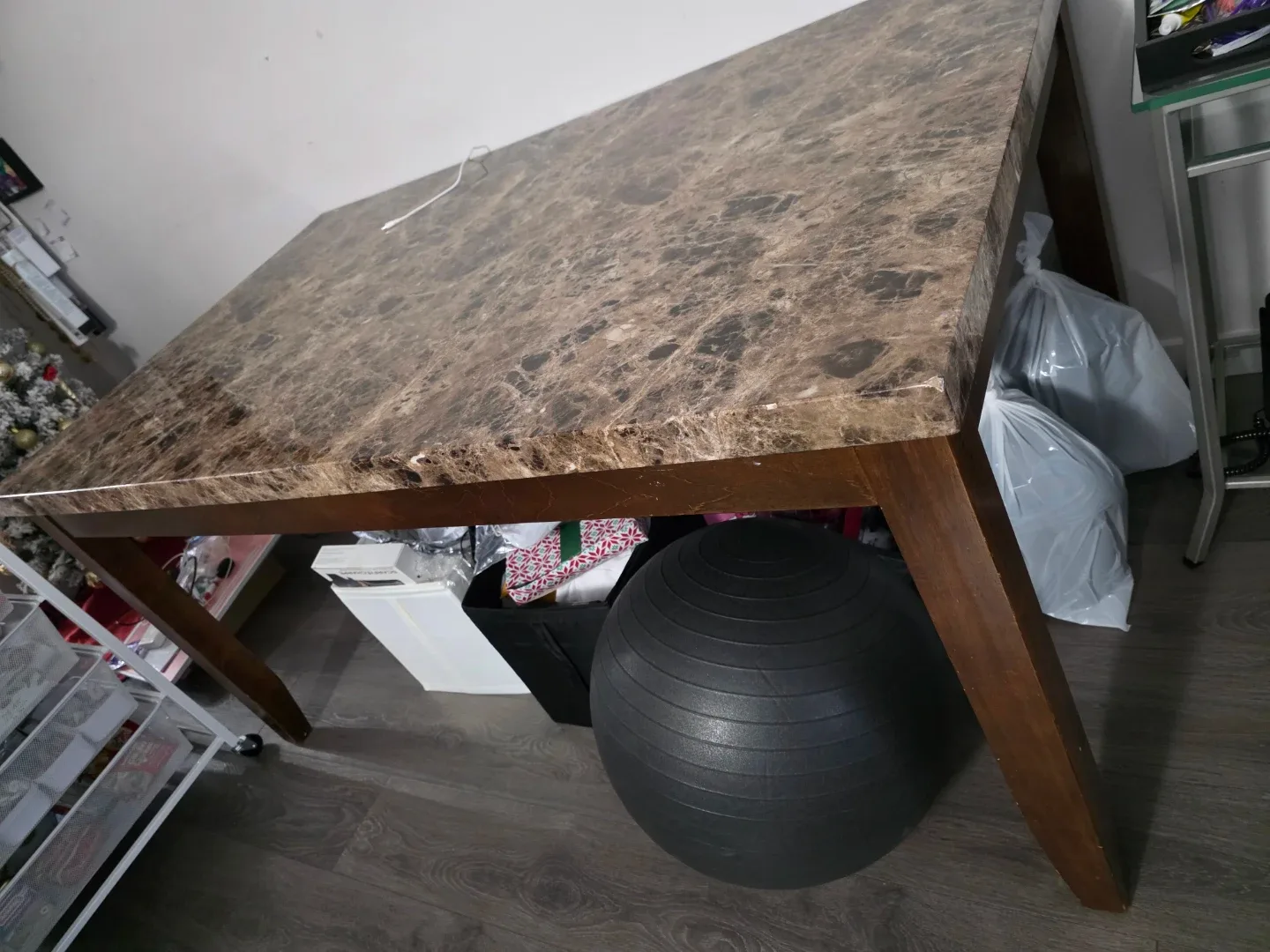 Brown Marble Pattern Dining Table image indicator(2)