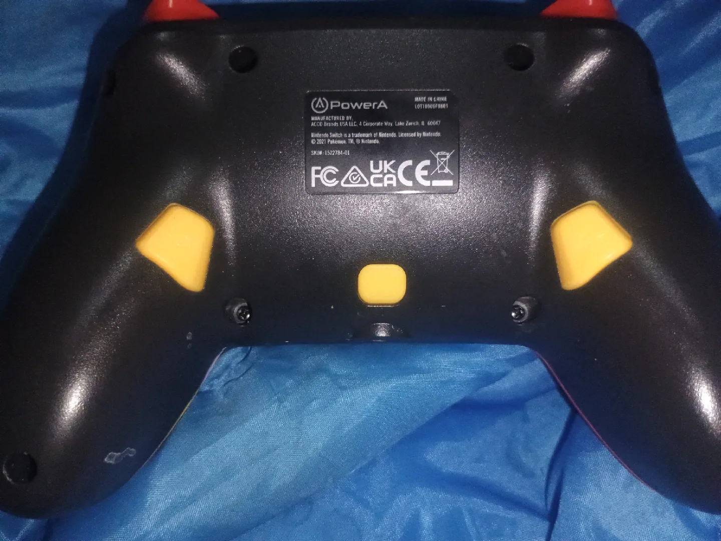 Power A Pro Enhanced Nintendo Switch Pikachu Controller image indicator(2)