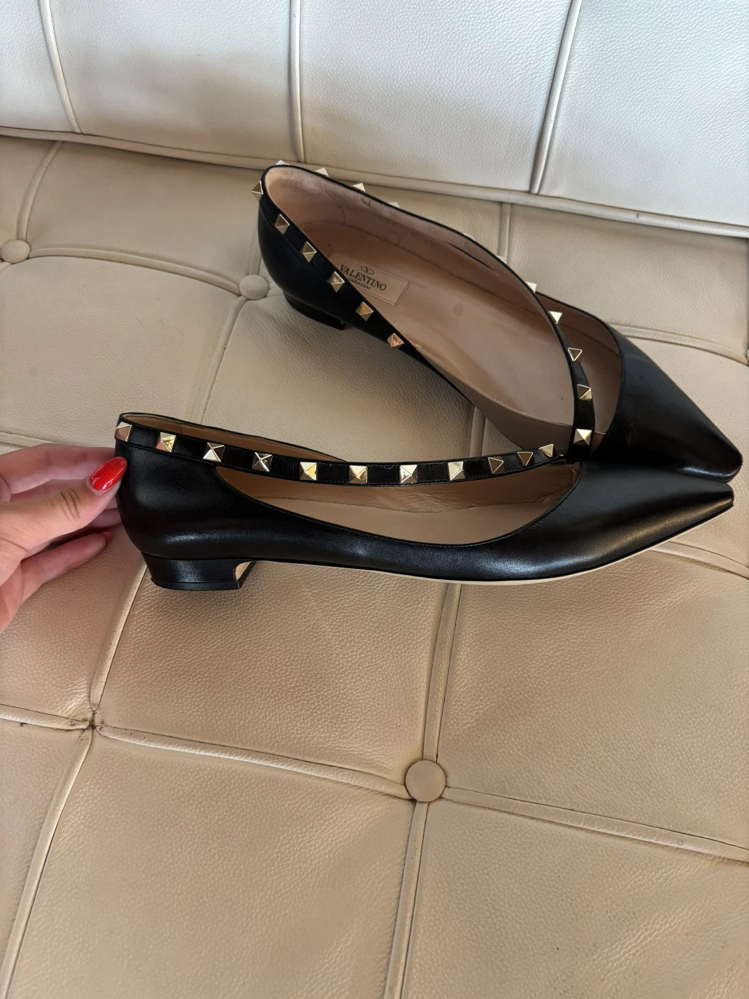 Valentino Garavani Black Leather Rockstud Ballerinas - photo 3