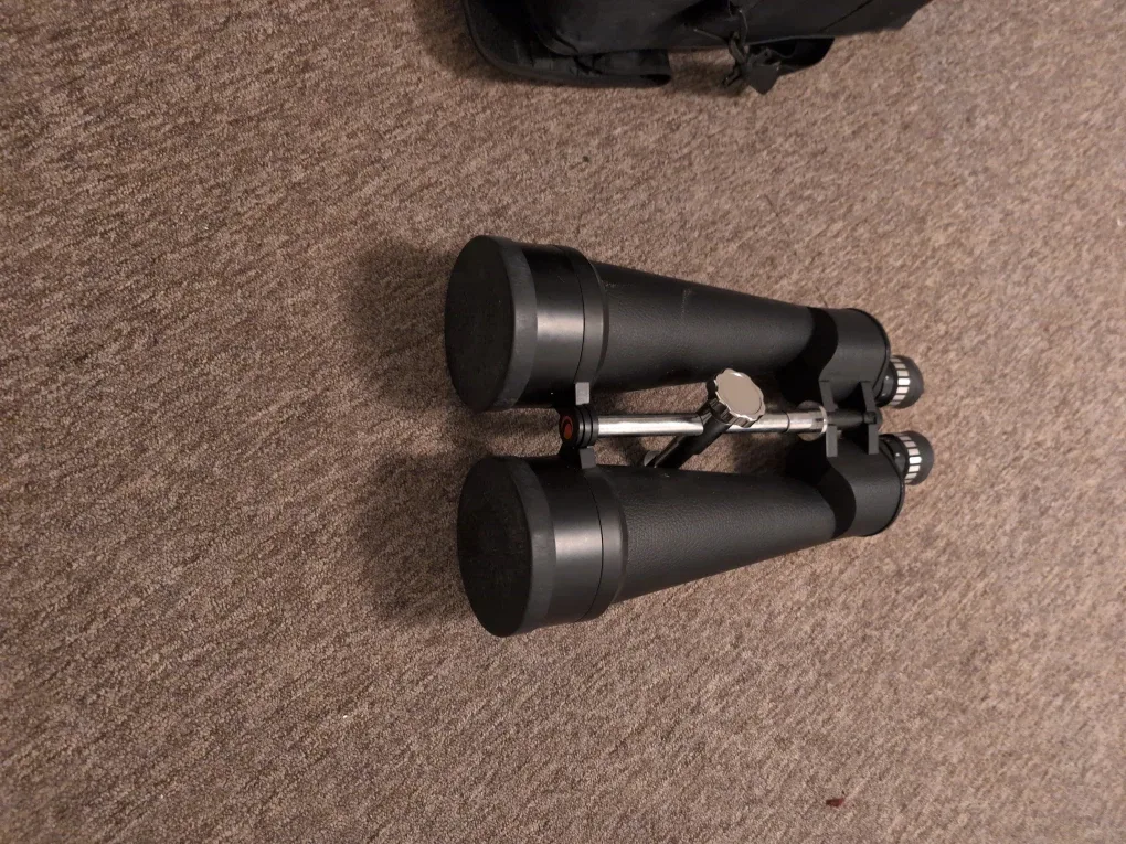 Celestron Binoculars with Tripod image indicator(2)