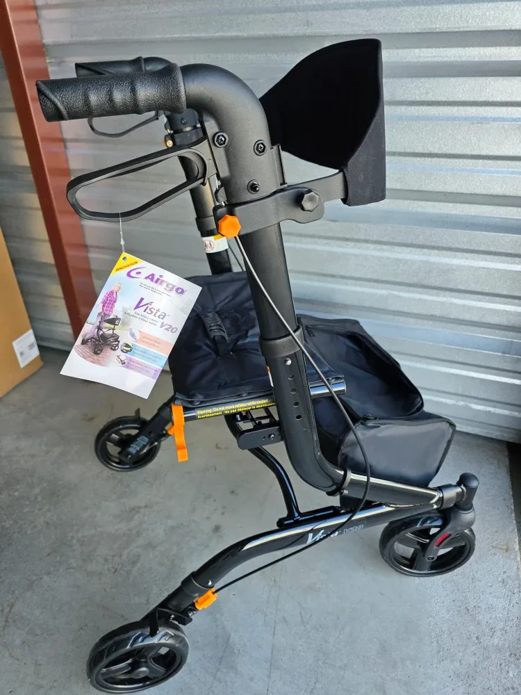 Airgo Vista Rollator 20" Brand New, delivery available image indicator(4)