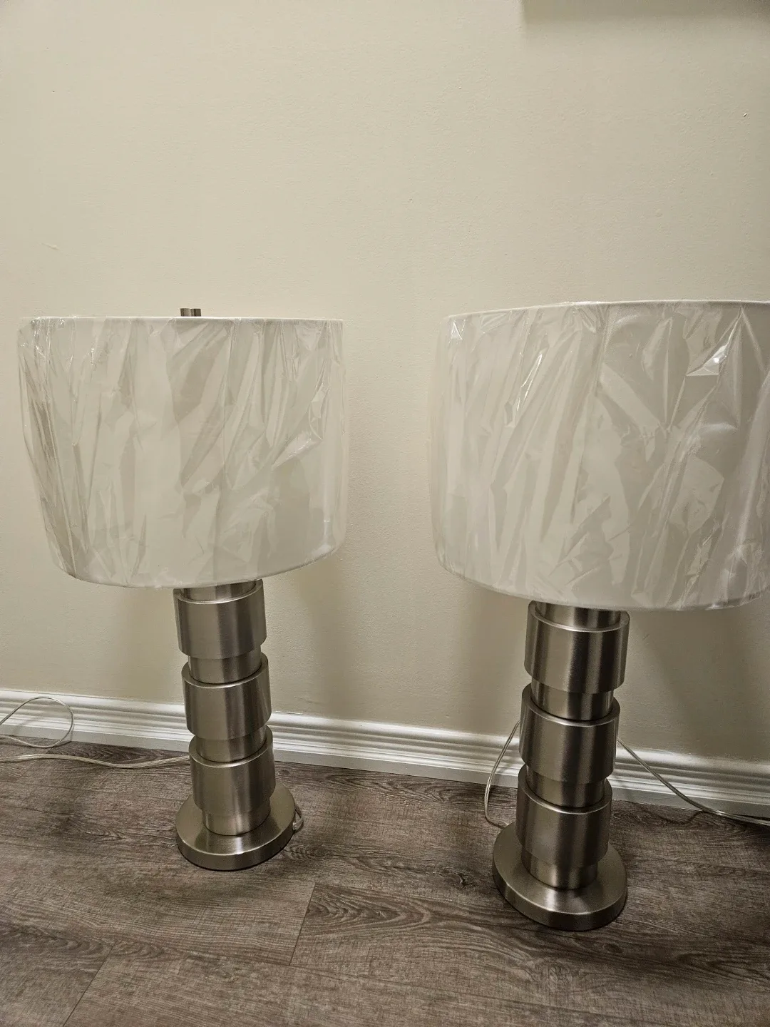 New 2 Silver Table Lamps thumbnail