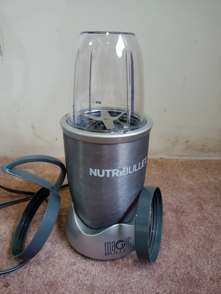 NutriBullet Blender with Recipe Book
