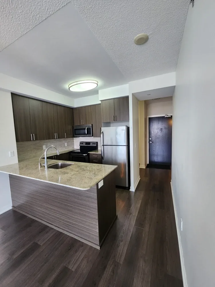 Downtown Room image indicator(8)