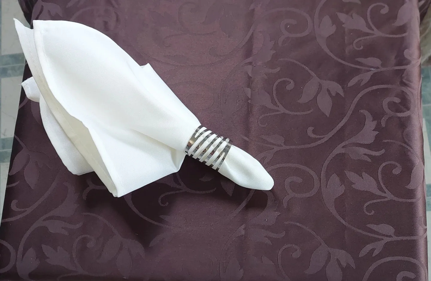 Table linens set image indicator(3)