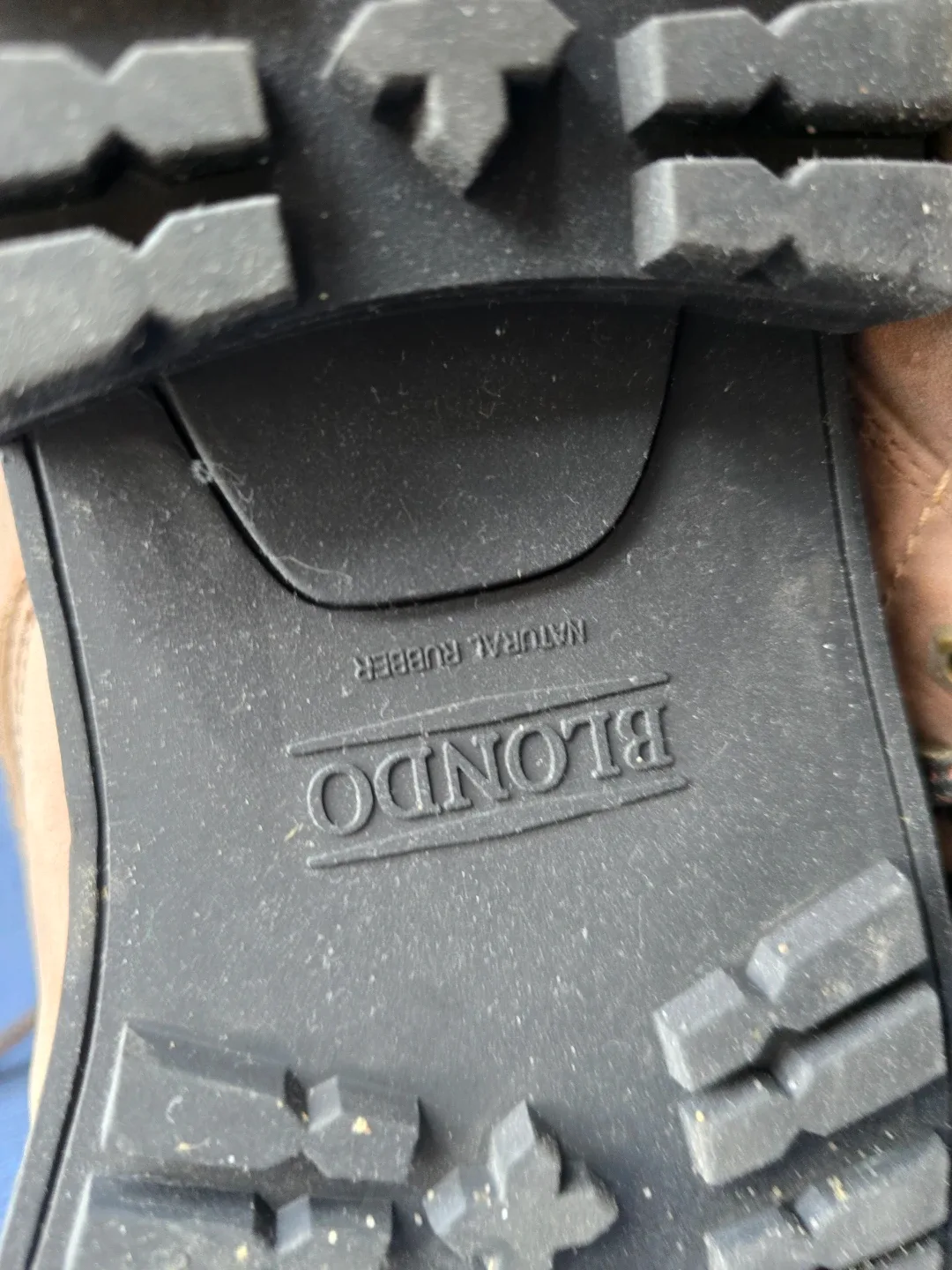 Waterproof Brown Insulated Winter Hiking Boots size 11 image indicator(7)