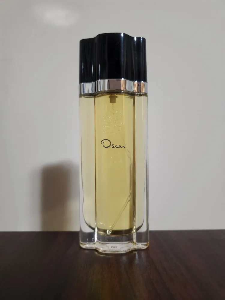 Oscar de la Renta Eau de Toilette thumbnail