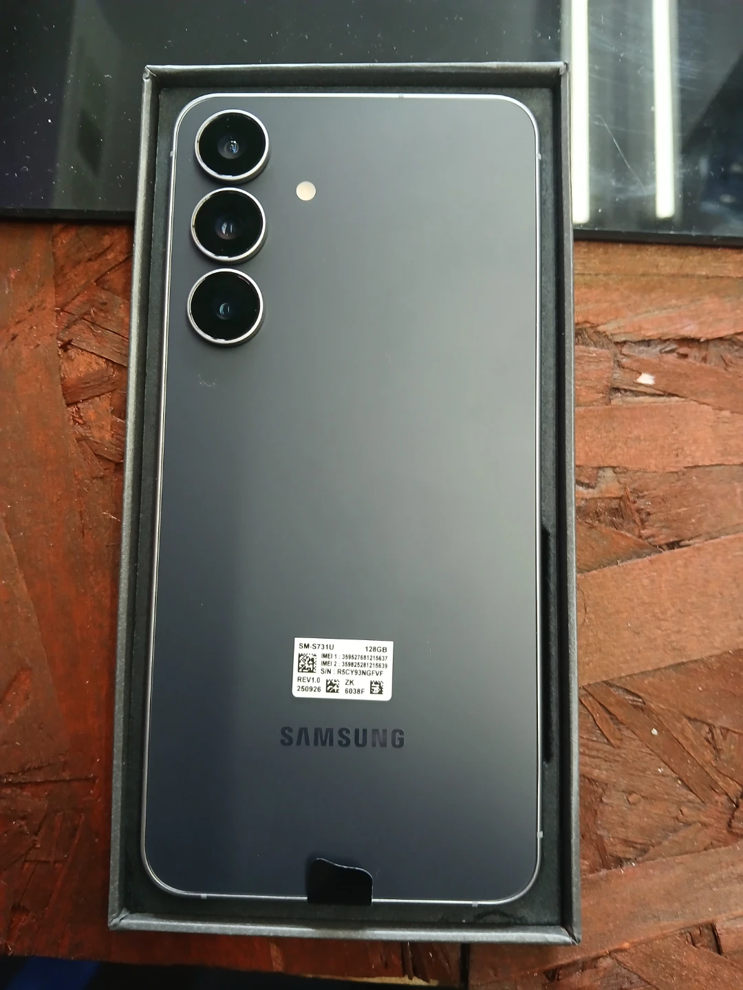 New Samsung Galaxy S25 FE - Jet Black - photo 5