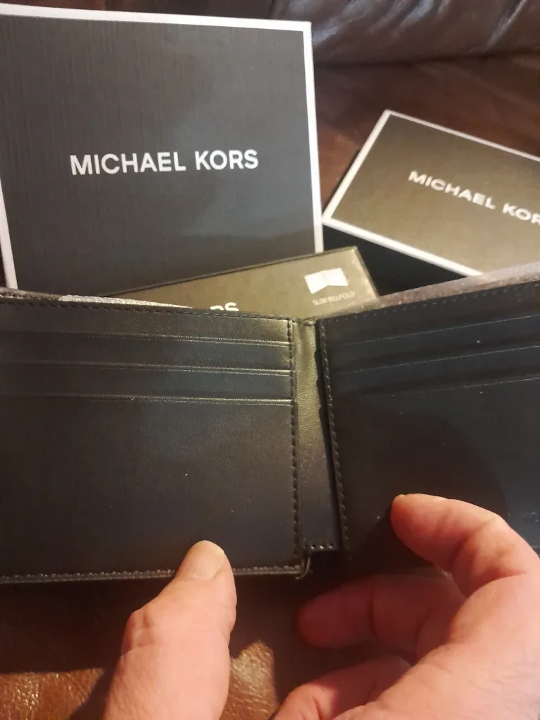 Michael Kors Slim Billfold Wallet - New in Box!