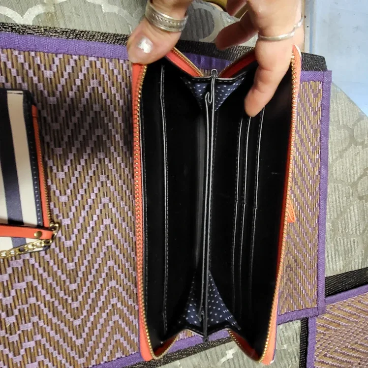 Striped Wallet and Card Holder Set image indicator(2)