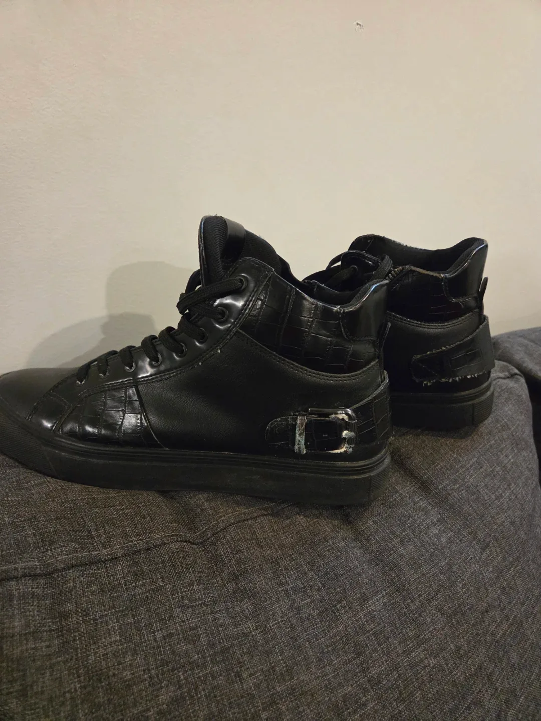 Aldo Black High Top Sneakers - Size 9 image indicator(2)