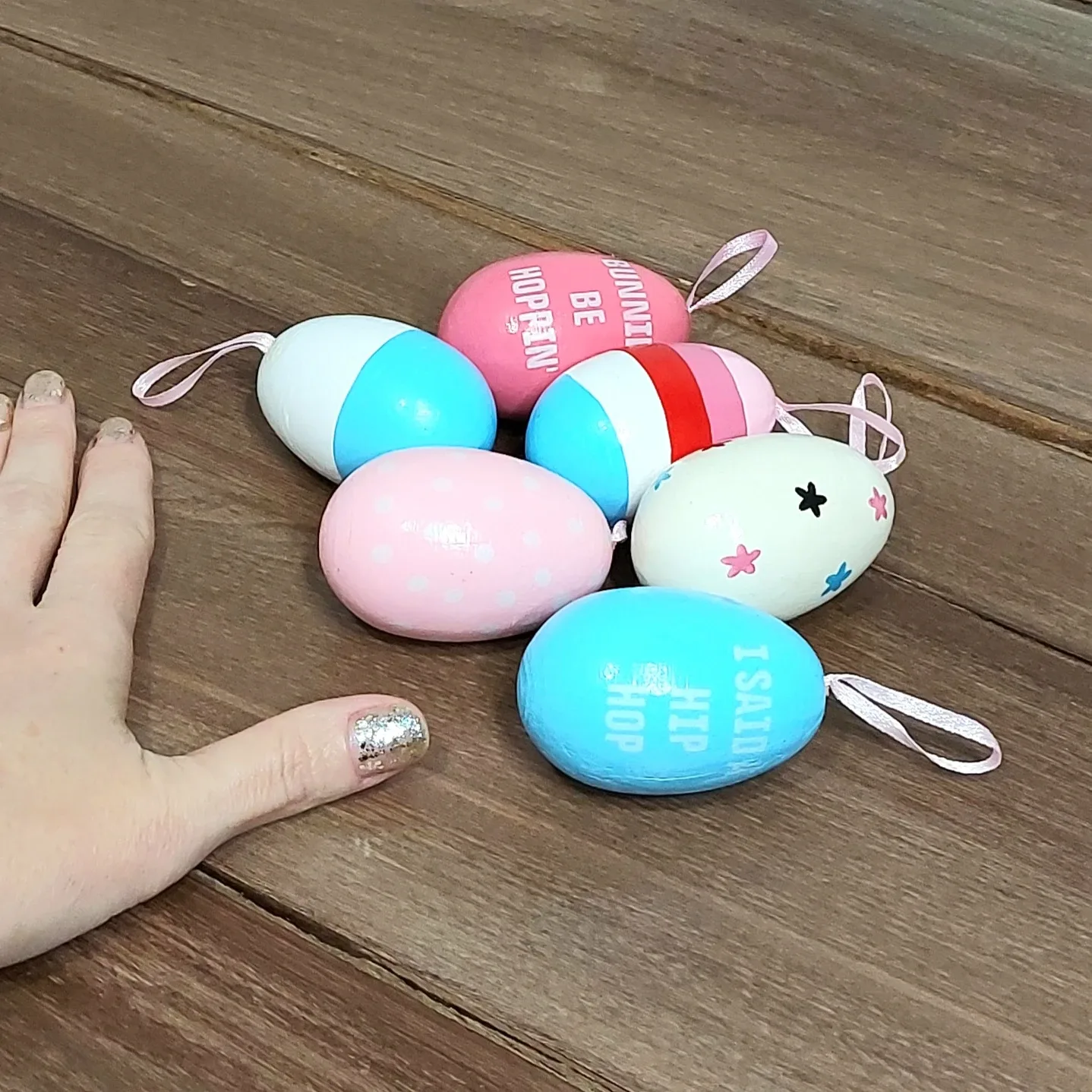 trade or $3! 🛍 Avon wooden egg ornaments image indicator(5)