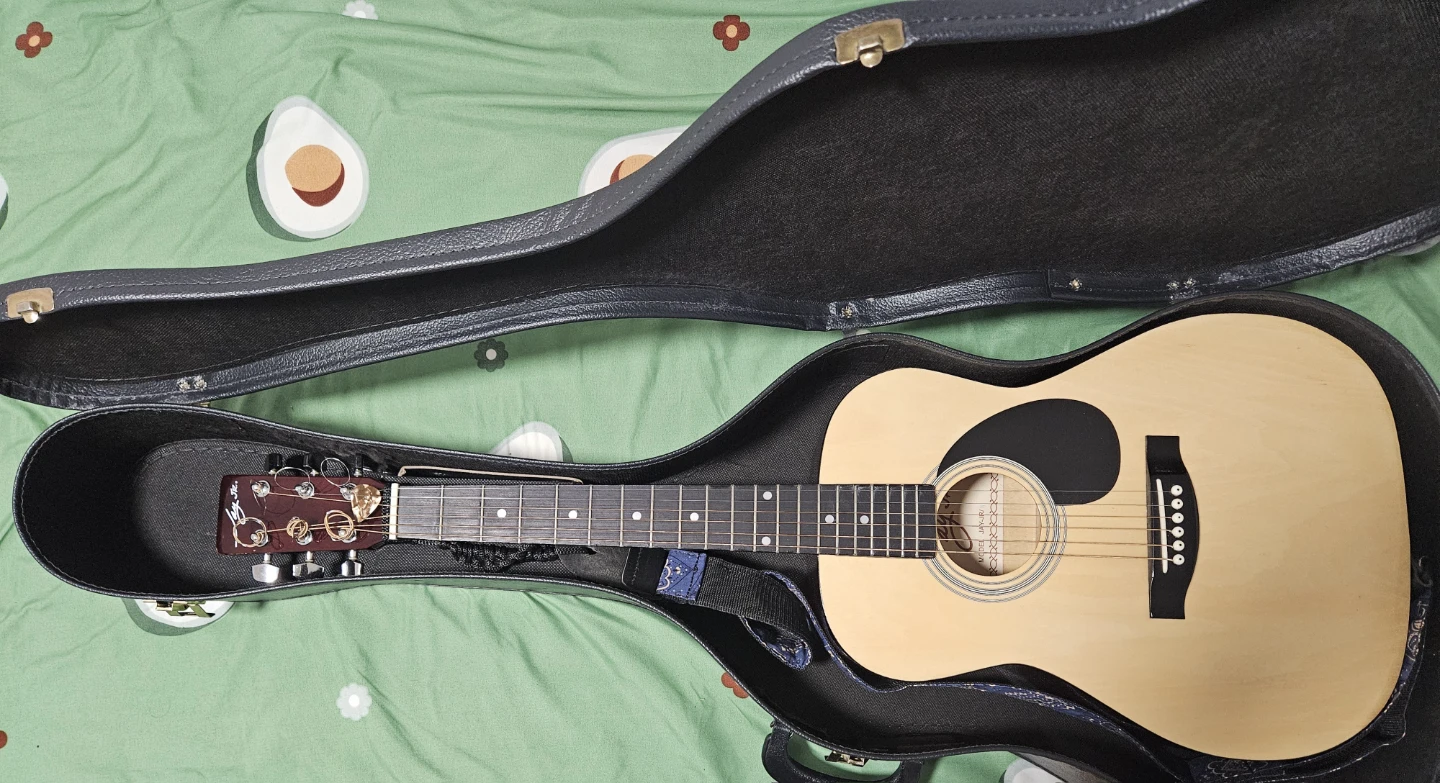 Jay Jr Acoustic Guitar with Case - photo 2