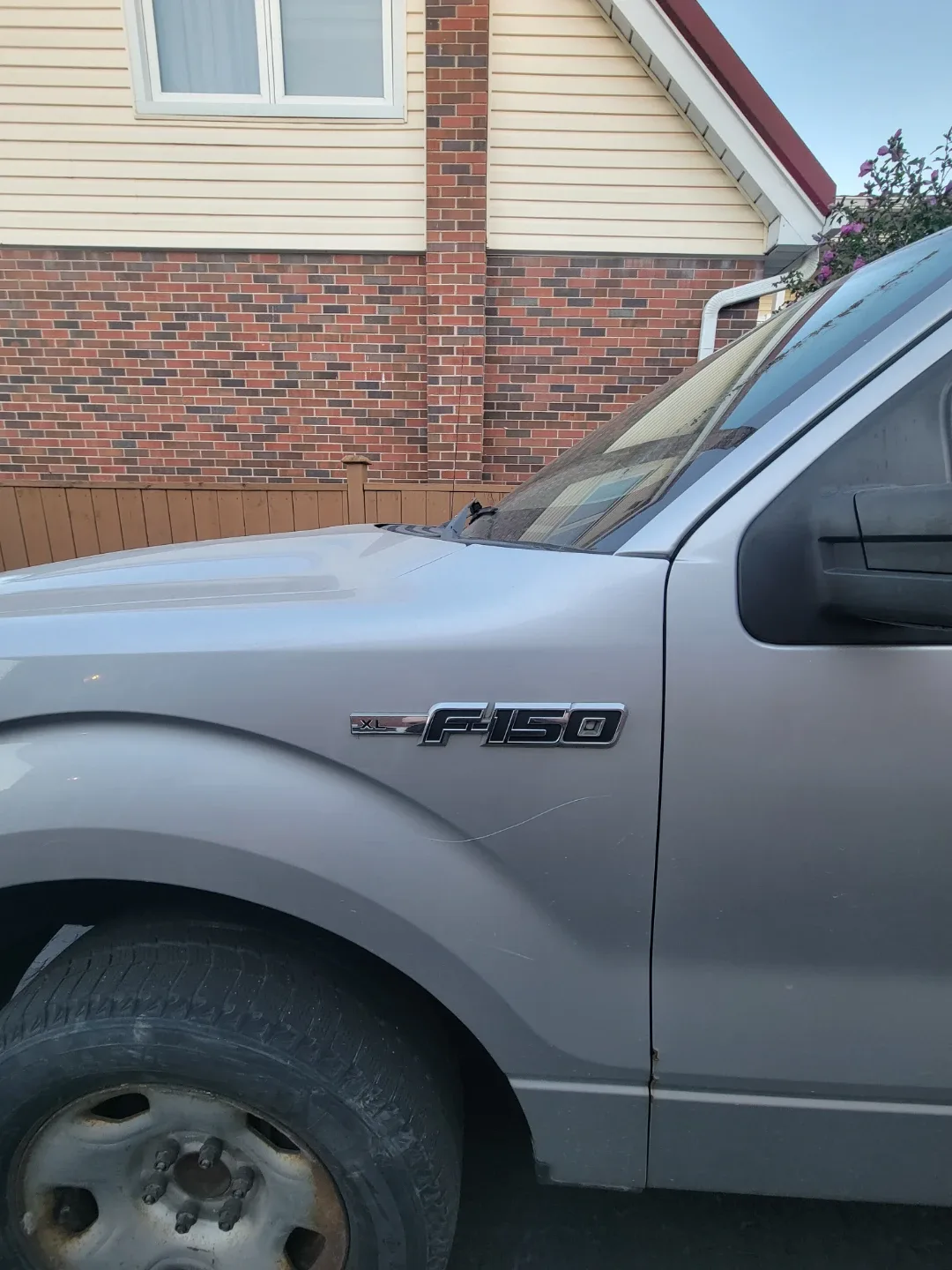 2009 Ford F150 SuperCab Truck image indicator(4)