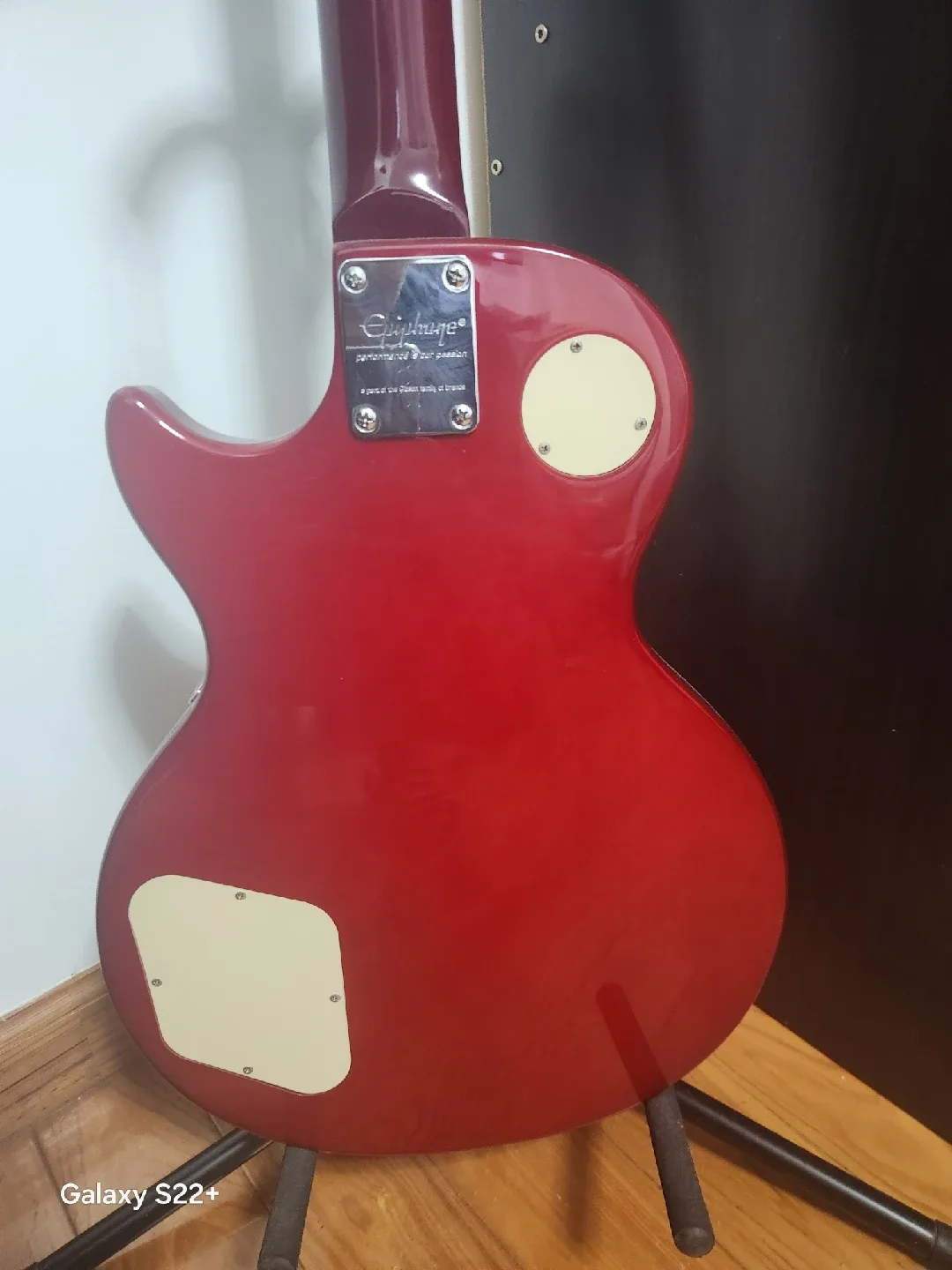 Epiphone Les Paul 100 Electric Guitar image indicator(2)