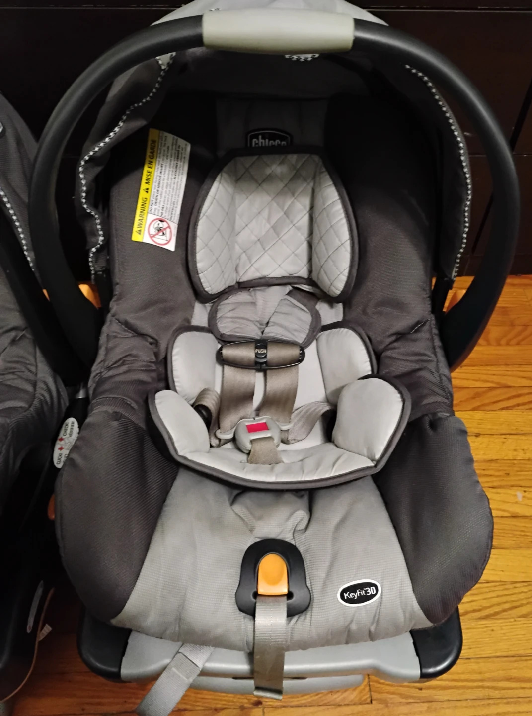 Chicco KeyFit 30 ClearTex Infant Car Seat and Base - photo 5