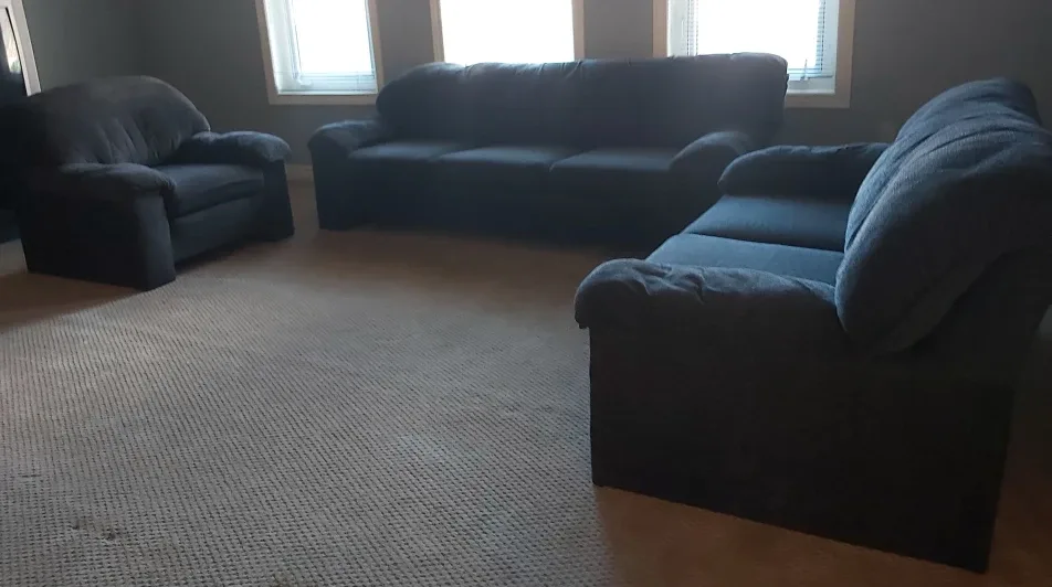 Couch loveseat chair tables image indicator(4)