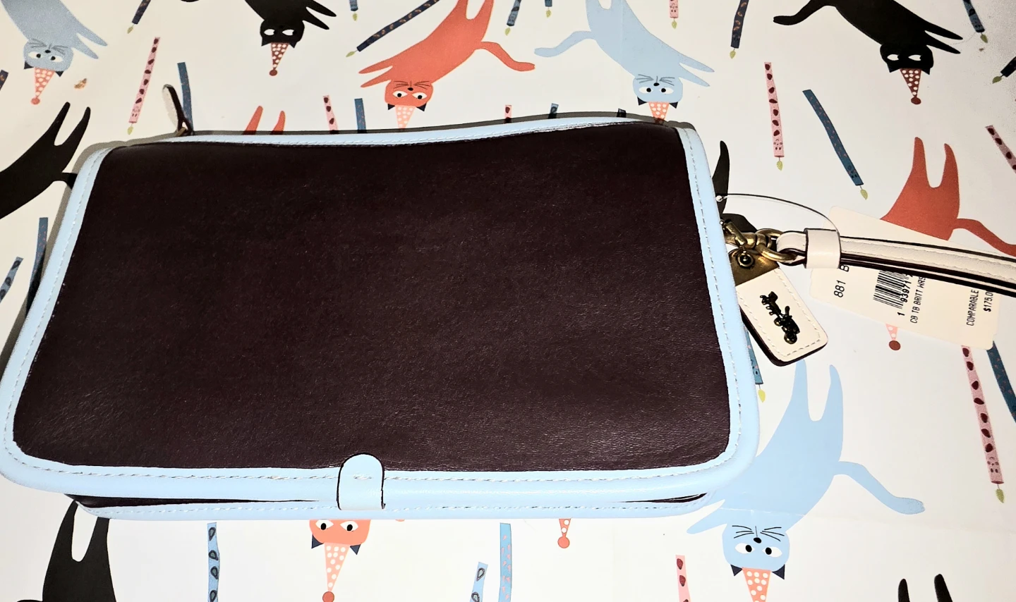 Brand New, 100% Leather Coach Colorblock Wristlet - photo 2