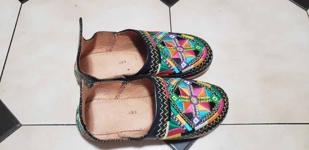 Embroidered Moroccan Slippers - photo 2