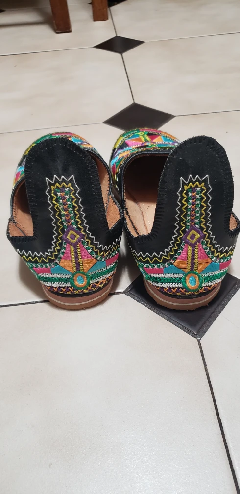 Embroidered Moroccan Slippers - photo 3