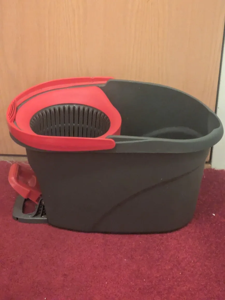 Spin Mop Bucket - Red & Grey