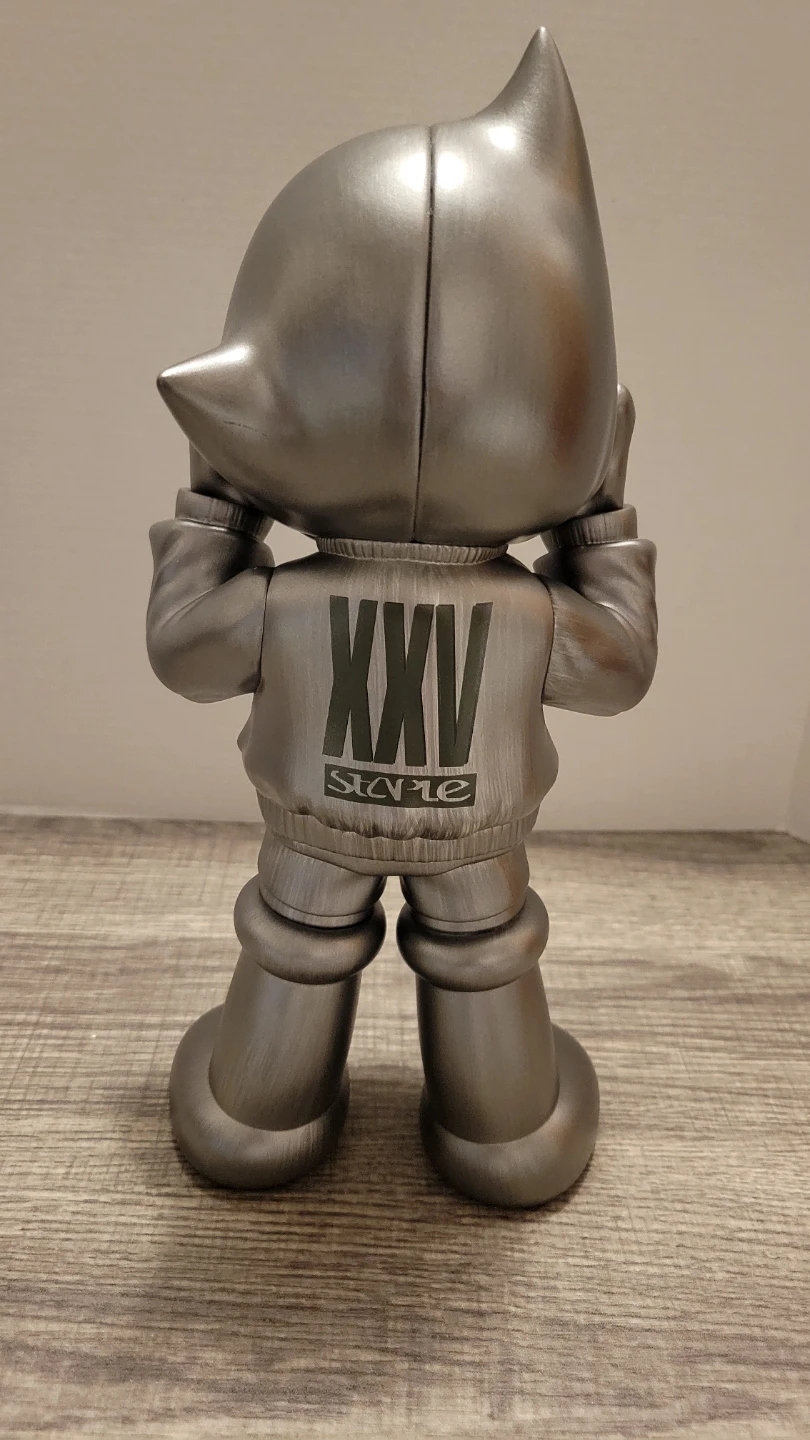 Staple Astro Boy XXV Figure Brand New - photo 5