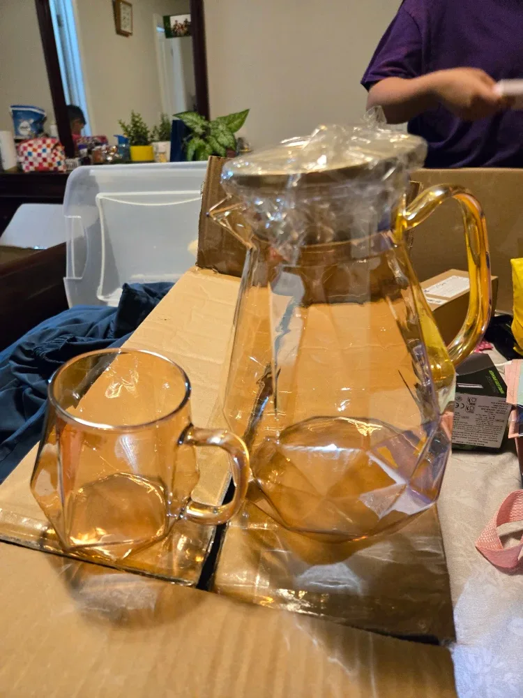 Amber Glass Pitcher & Mug Set - New in Box! image indicator(3)