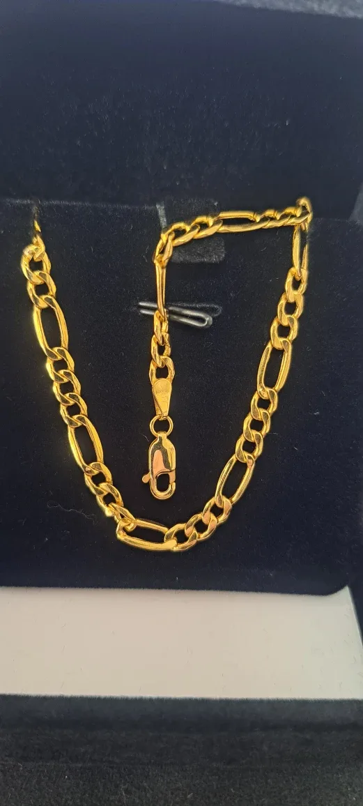 14k Gold Figaro Bracelet 8" 4mm image indicator(2)