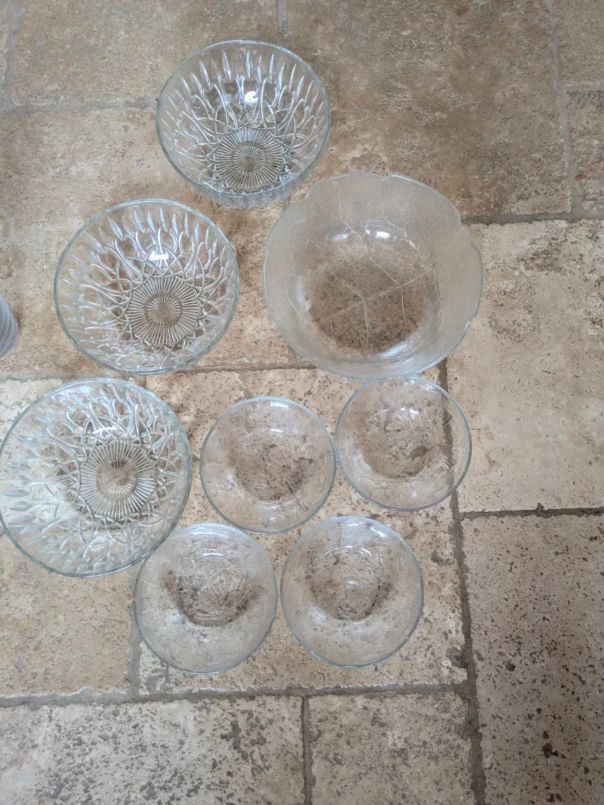 Set of Clear Glass Bowls
