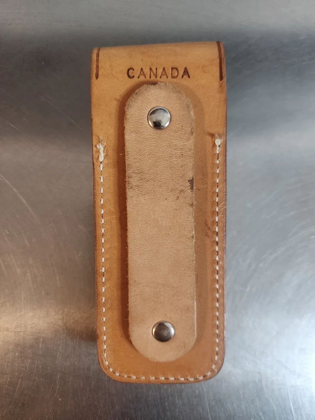 Husky Leather Sheath image indicator(3)