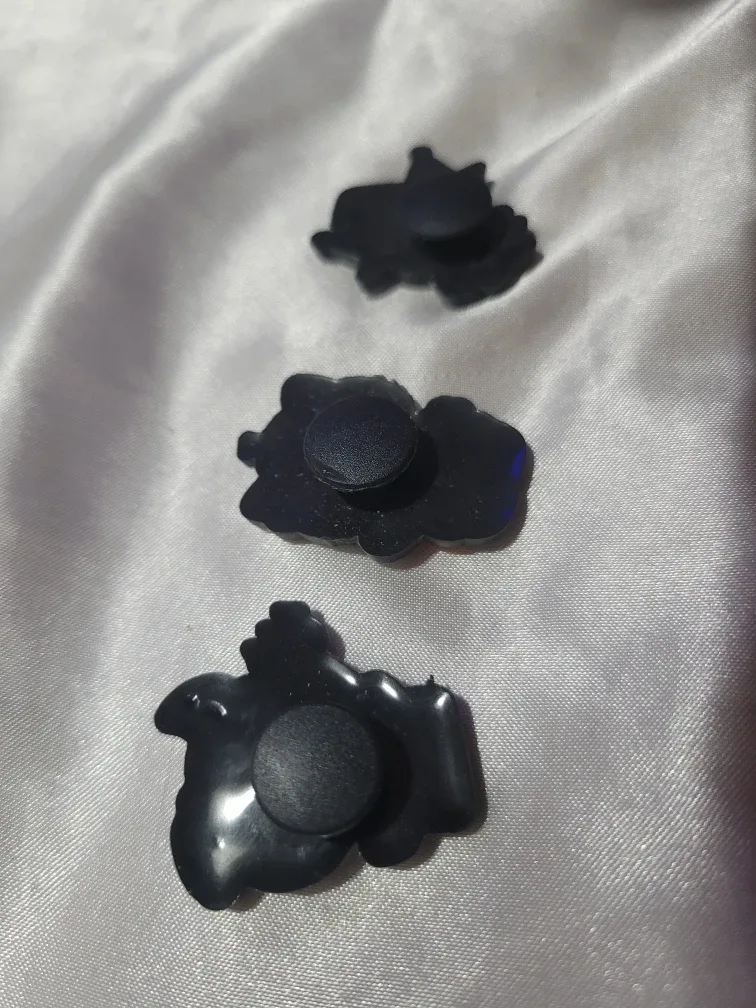 Hello Kitty & Friends Croc Charms (Set of 3) image indicator(5)