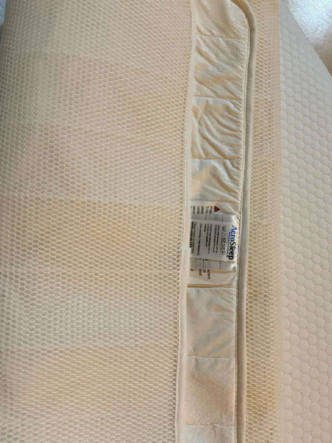 crib And AeroSleep Mattress + Crib Bumpers image indicator(3)