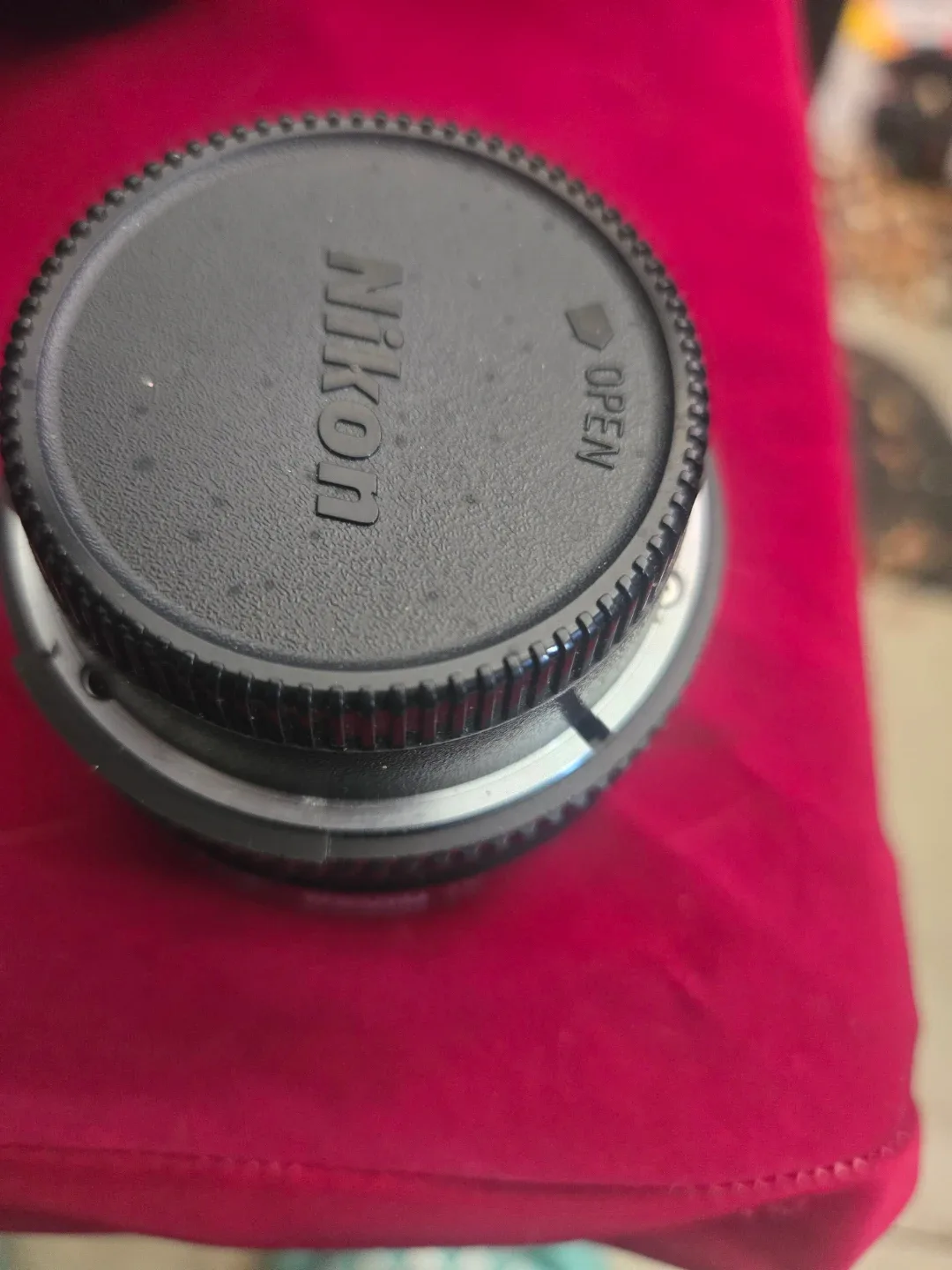 Nikon AF Nikkor 24mm f/2.8D Lens image indicator(3)