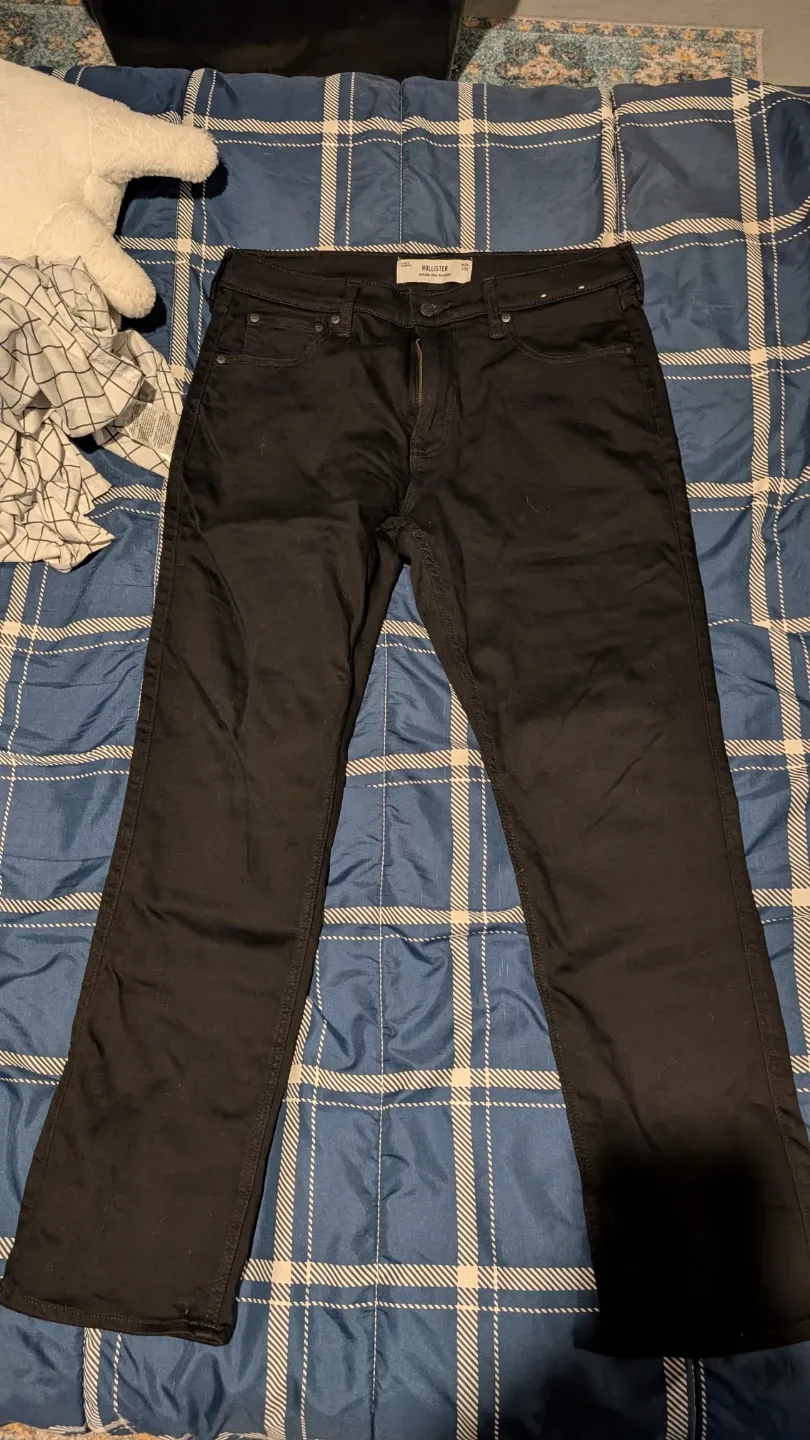 Two Pairs of Hollister Jeans image indicator(2)