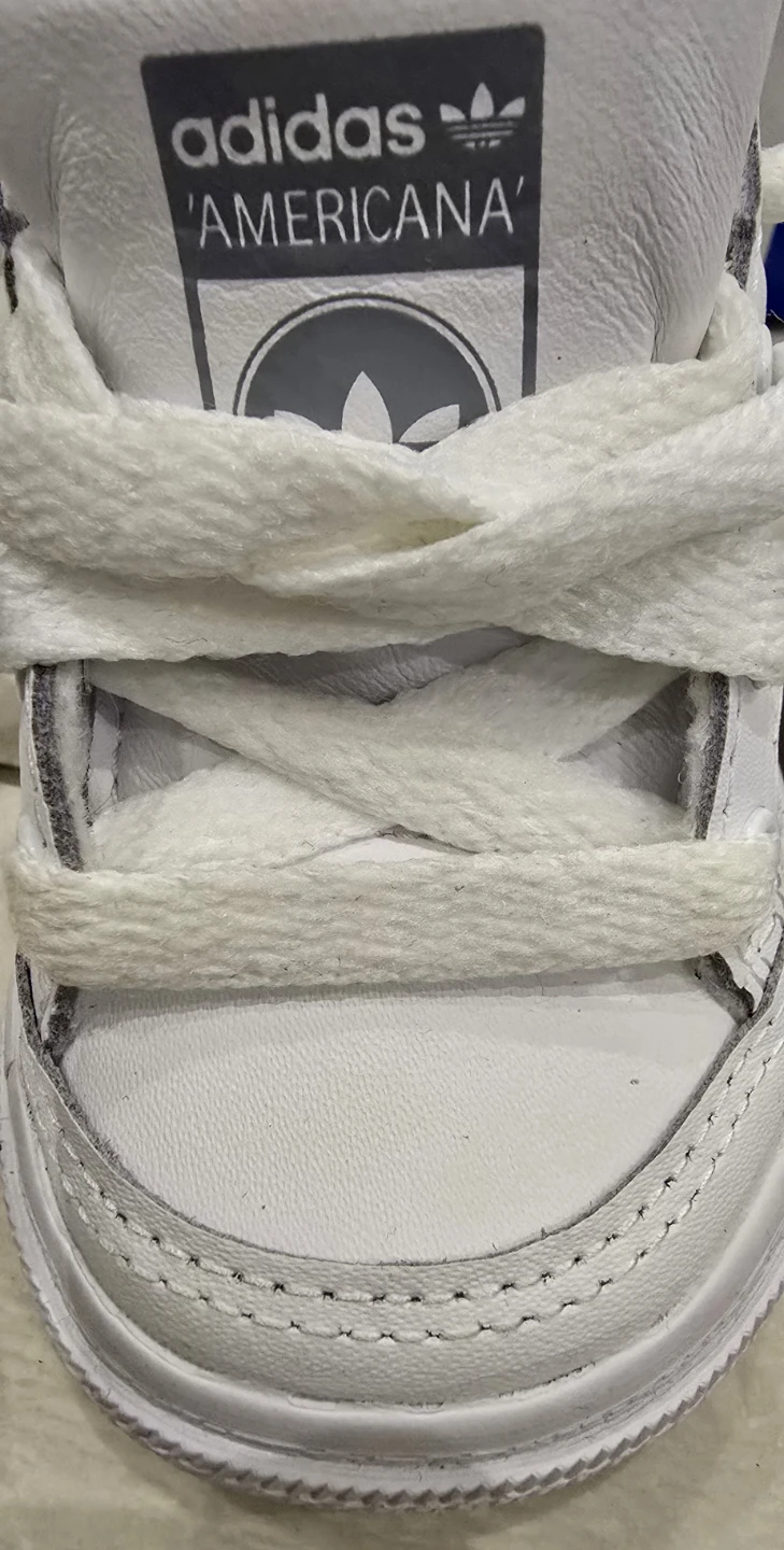 Cute Adidas Americana Baby/Toddler Shoes! - Size 3 - photo 3