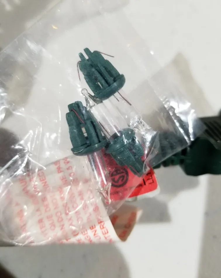 *BRAND NEW BOX!* Of Traditions 150 Net Lights 4'x6' Outdoor Use! image indicator(10)