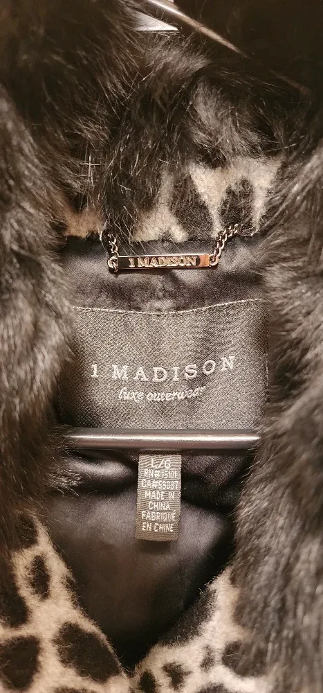1 Madison Leopard Print Coat with Fur Collar image indicator(6)