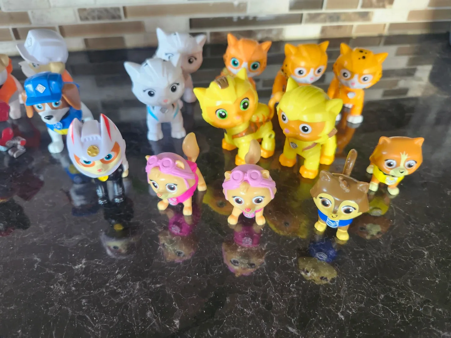 Paw Patrol & Rubble & Crew Action Figures Collection image indicator(3)