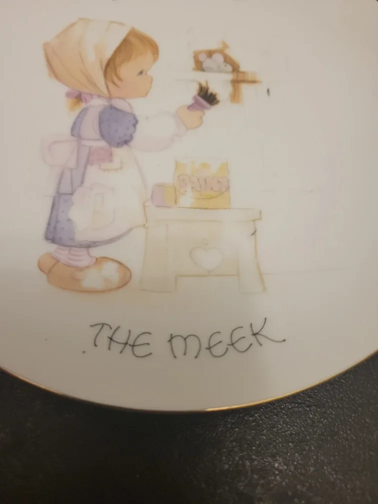Precious Moments 'The Meek' Plate image indicator(3)